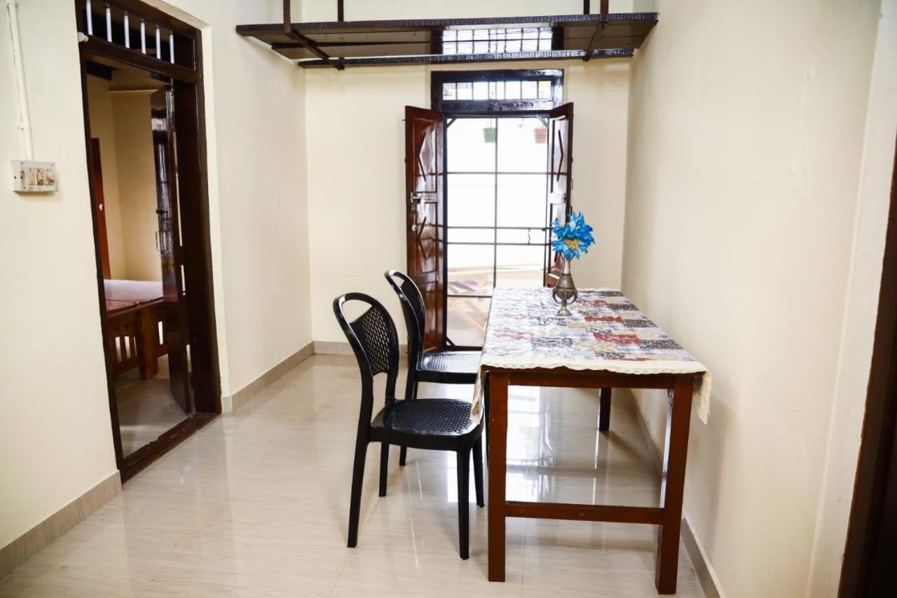 Апартаменты Bobbys Corner Alappuzha Экстерьер фото